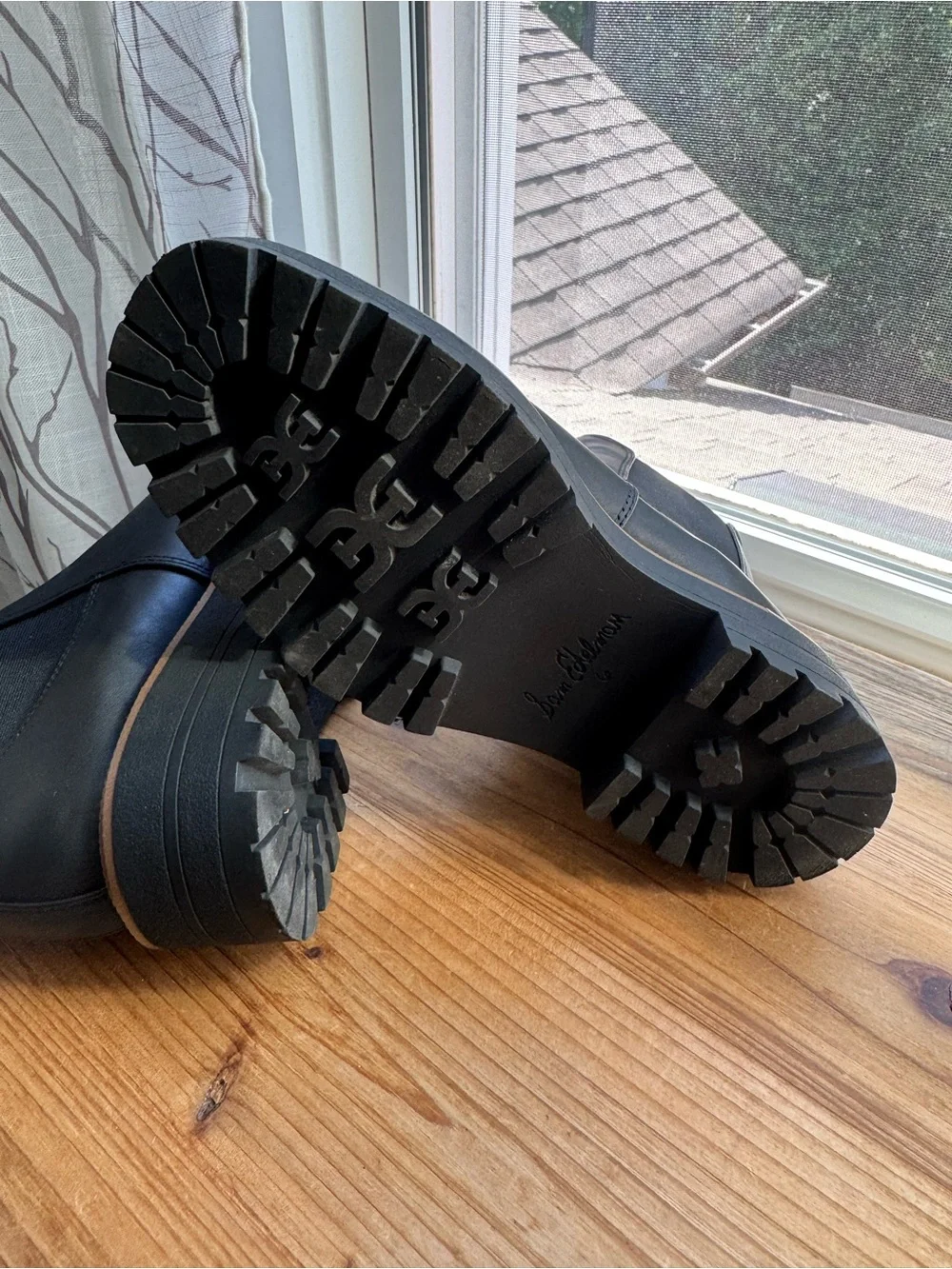 SAM EDELMAN Laguna Waterproof Lug Sole Chelsea Boot Black Leather Size 8 - Picture 8 of 11